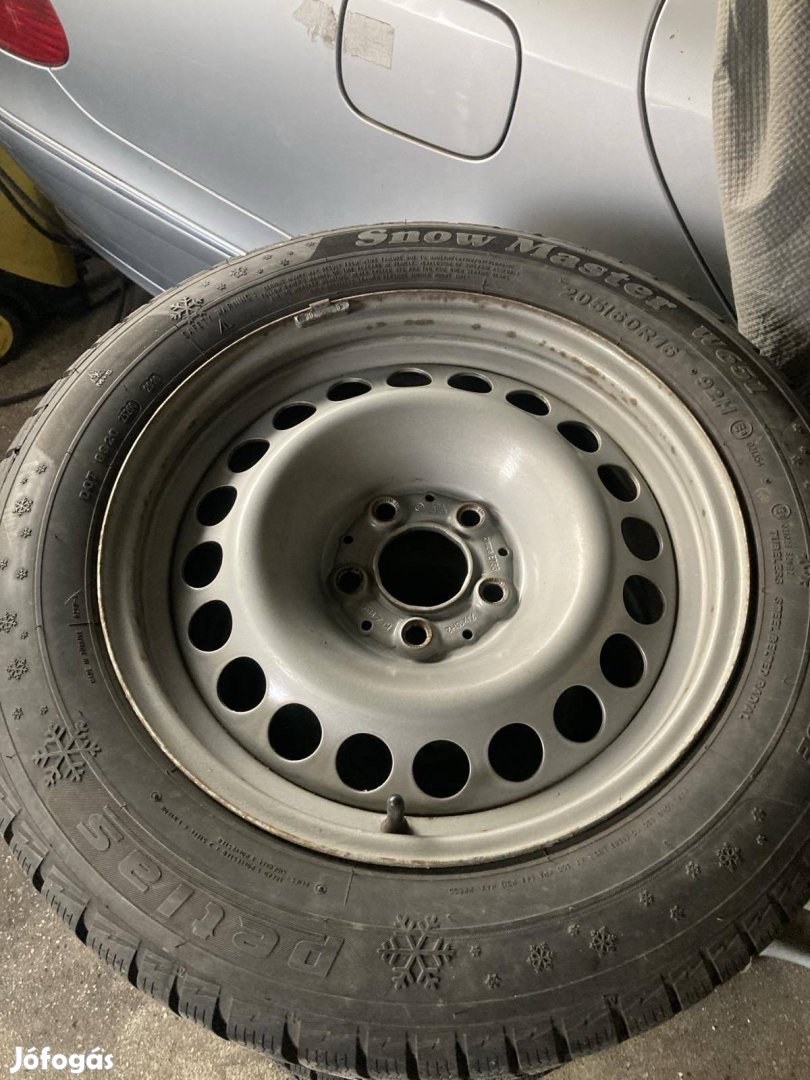 16" 5x112 Mercedes lemezfelni szett téligumikkal!