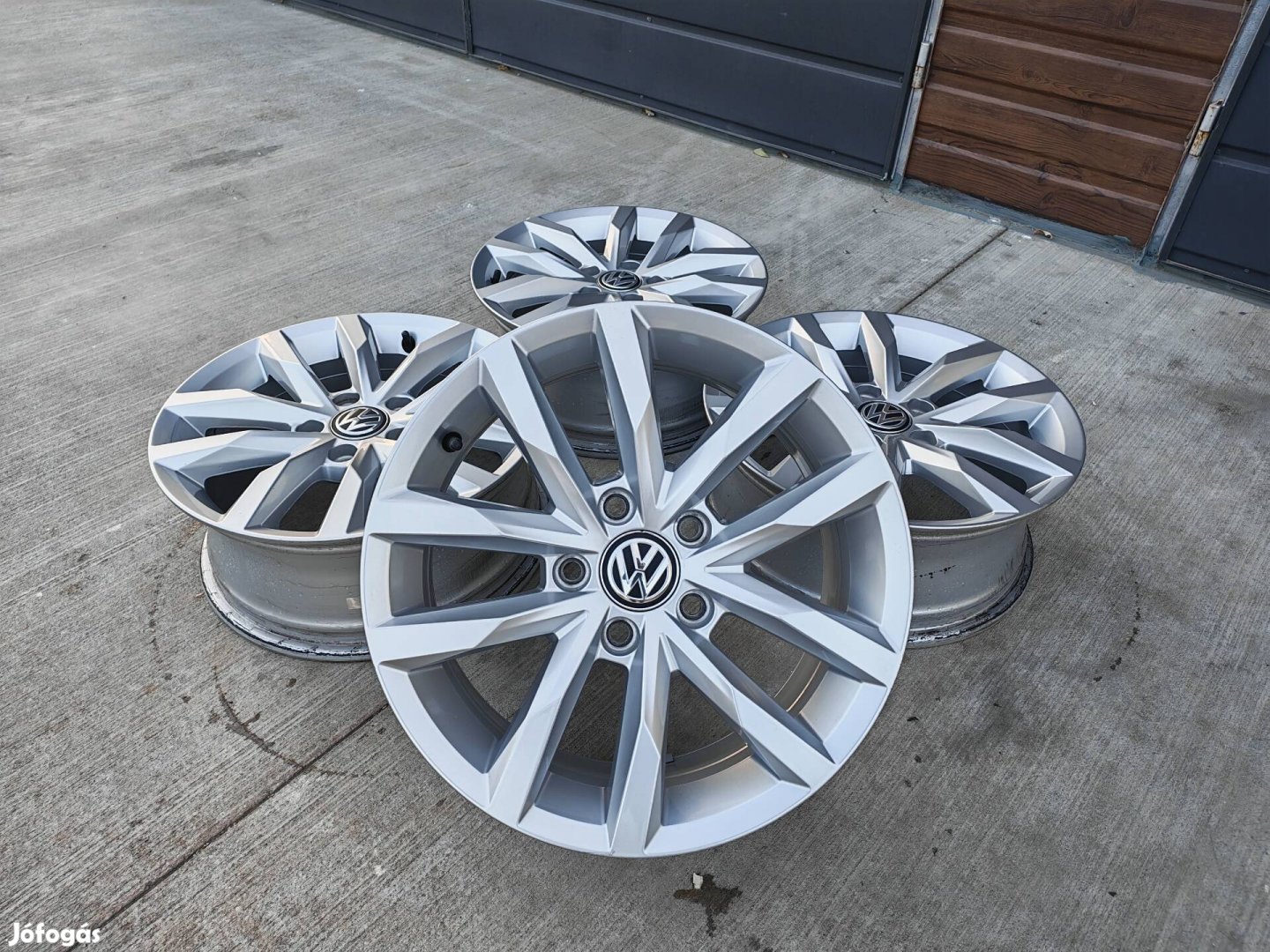 16" 5x112 VW "Sepang" Passat B8 gyári alufelni szett!
