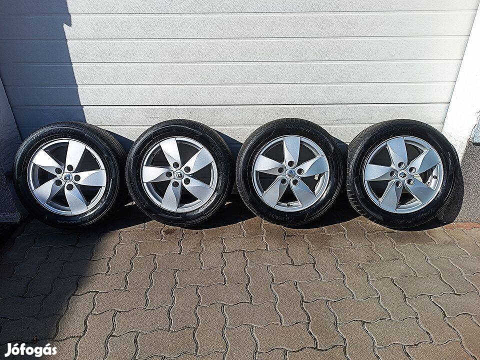 16" 5x114,3 Gyári Renault alufelni nyári gumival eladó!