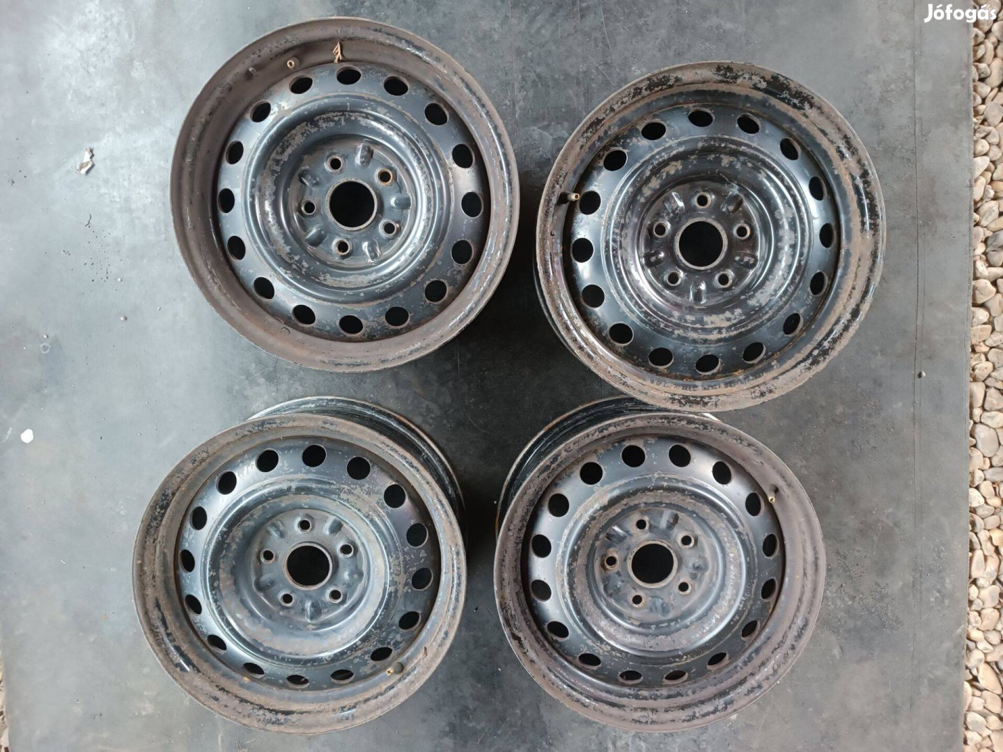 16" 5x114,3 Gyári Toyota/Suzuki/ lemezfelni eladó!