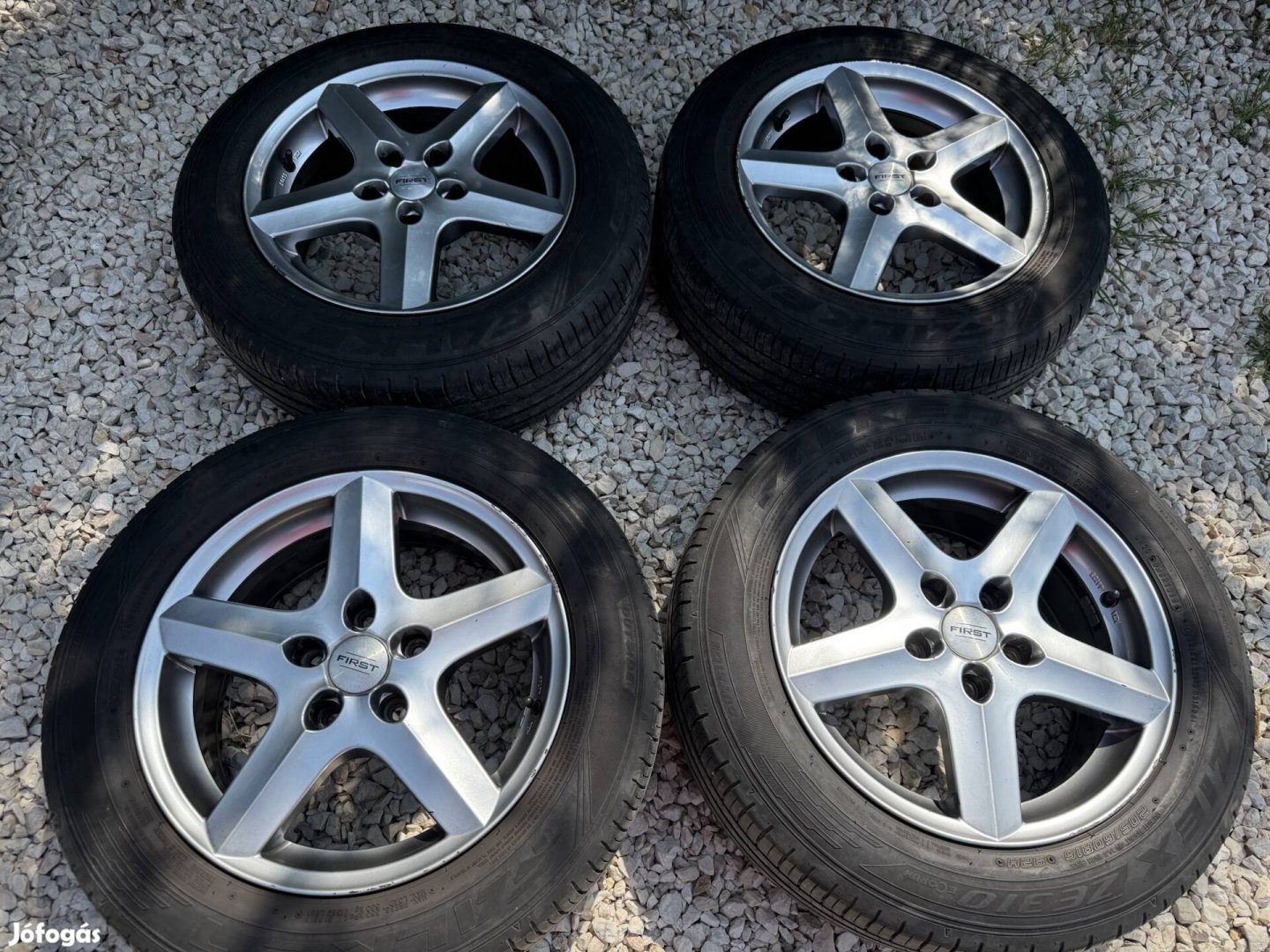 16" 5x114,3 alufelni nyári gumival