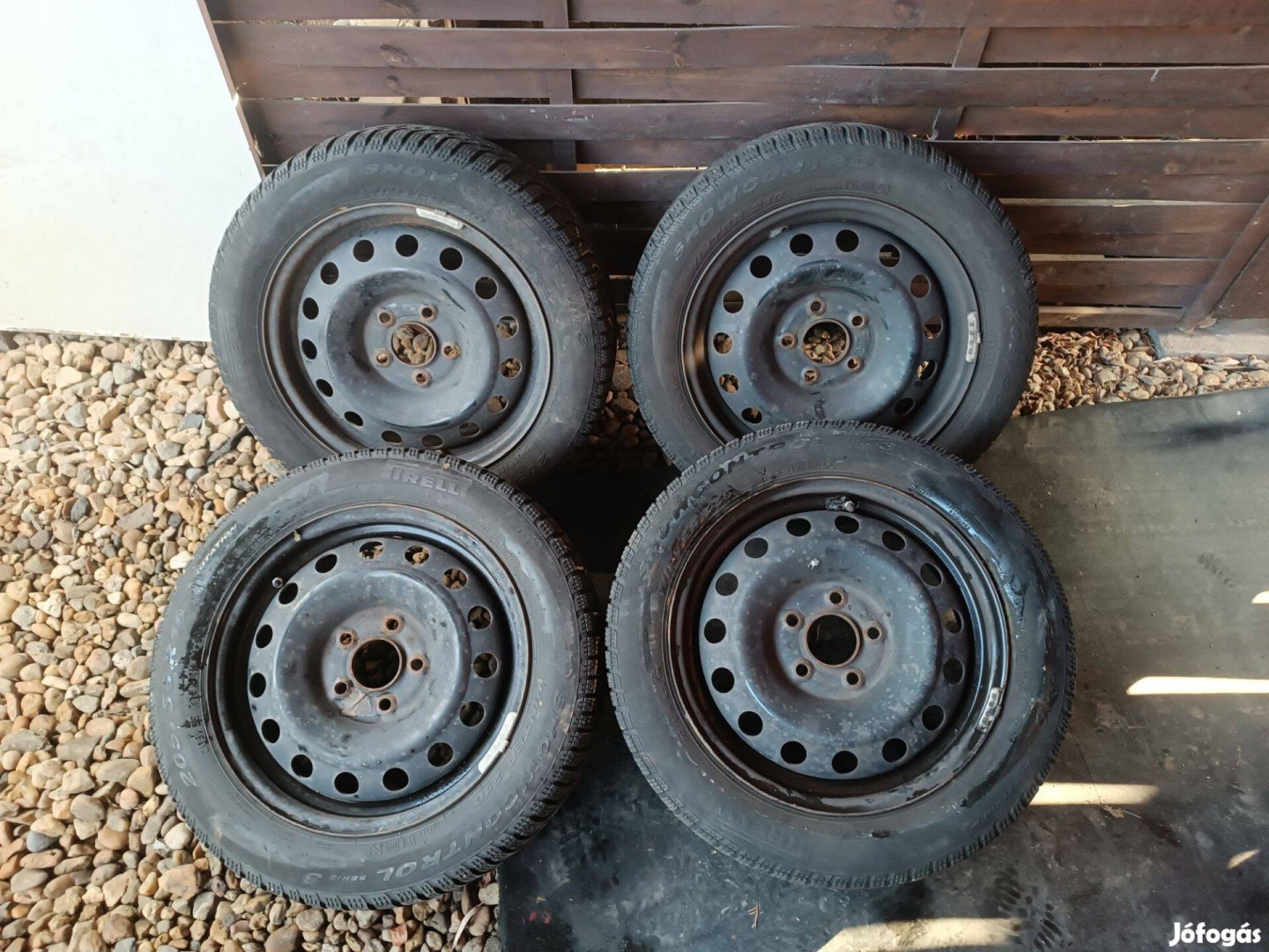 16" 5x114, 3 Kia/Hyundai lemezfelni eladó!