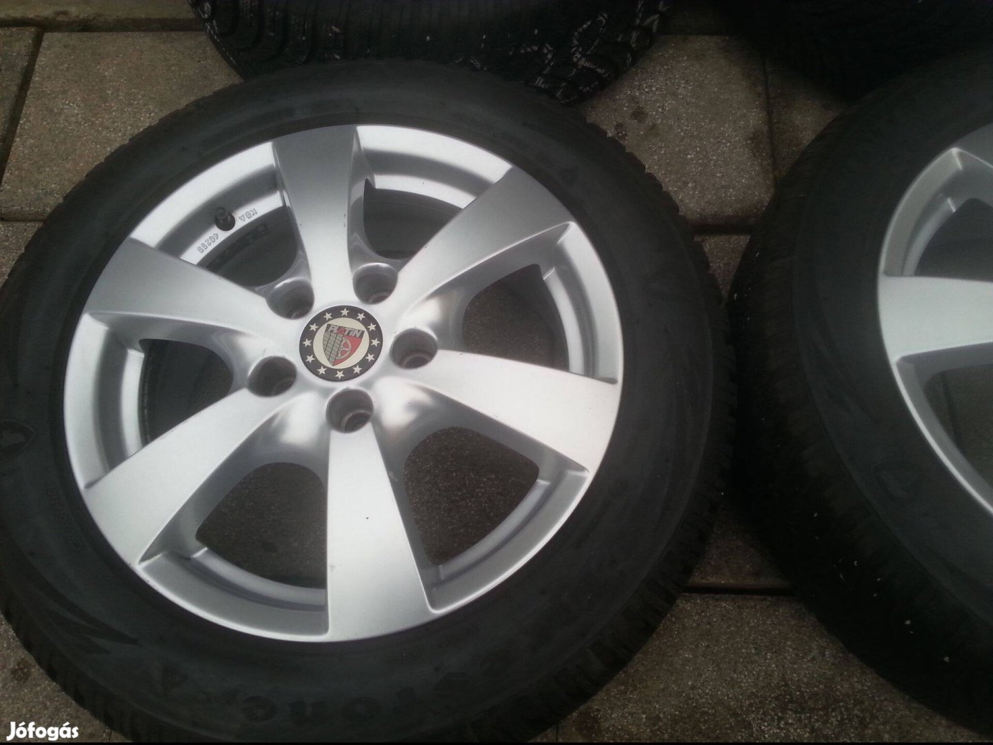 16" Mercedes alufelni 205/55 Firestone újszerű téli gumival