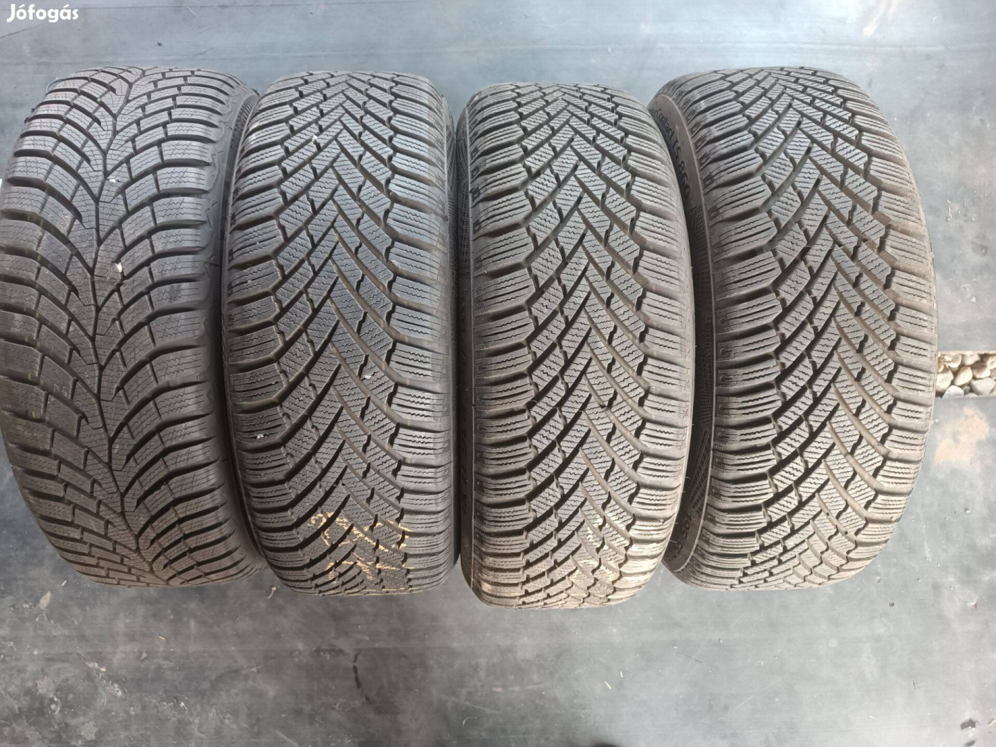 16" Újszerű 195/55 R 16 Continental TS 860 téli gumi eladó!