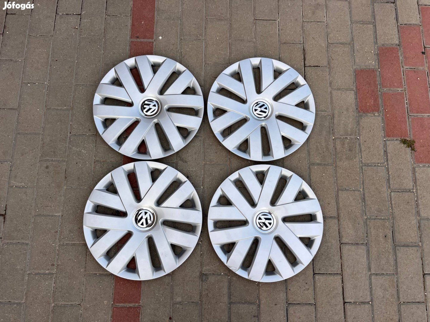 16" VW Polo gyári dísztárcsa szett