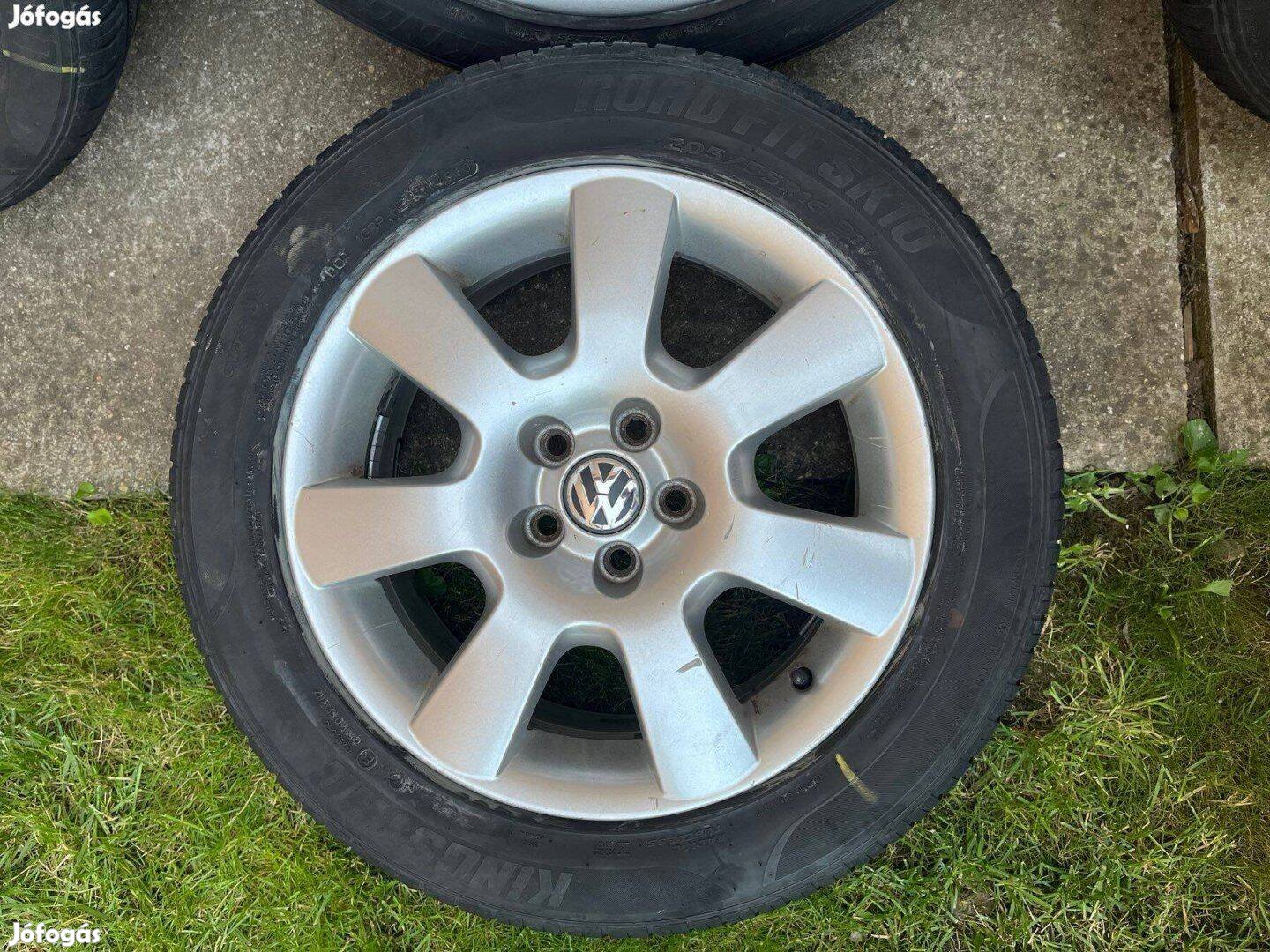16" VW gyári felni garnitura gumival eladó
