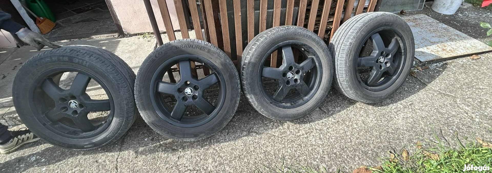 16 alufelni 5x100  fekete 5 küllős szett 