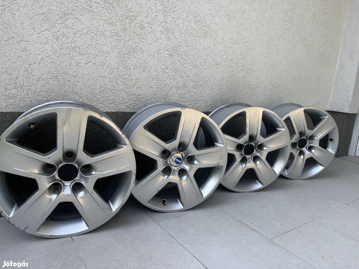 16" alumíniumfelni