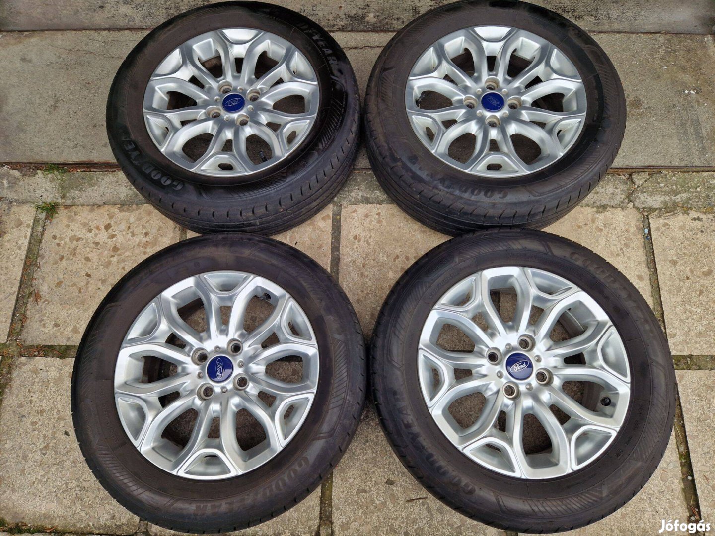 16" gyári Ford 4*108 alufelni szenzorok 90% nyárigumik 4x108 felni 16