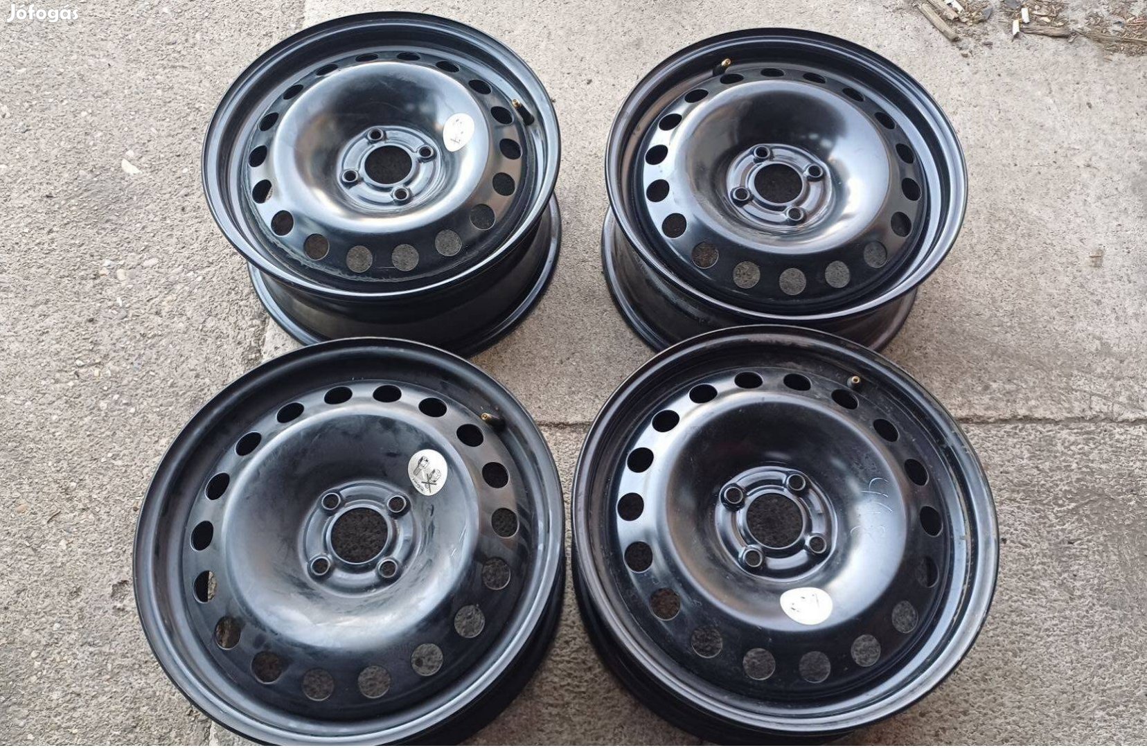 16"-os 4x100-as Renault gyári acélfelni garnitúra új állapotban eladó