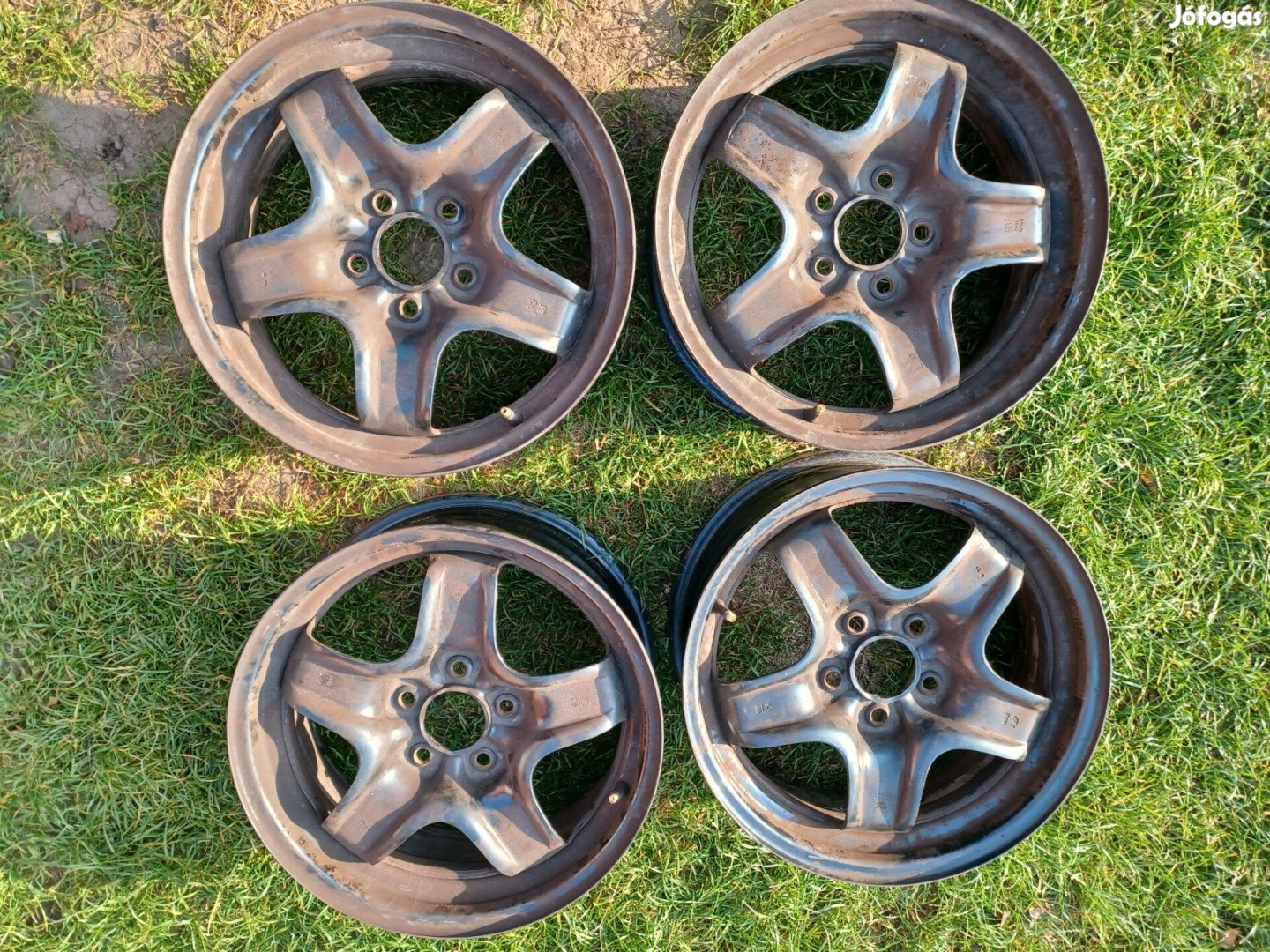 16 col 5x110 gyári GM lemezfelni Opel Alfa Fiat struktur felni