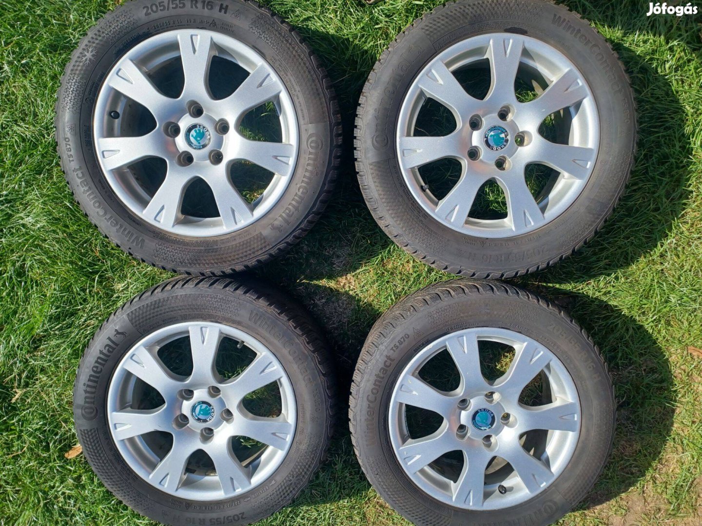 16 col 5x112 gyári Skoda alufelni téli gumival