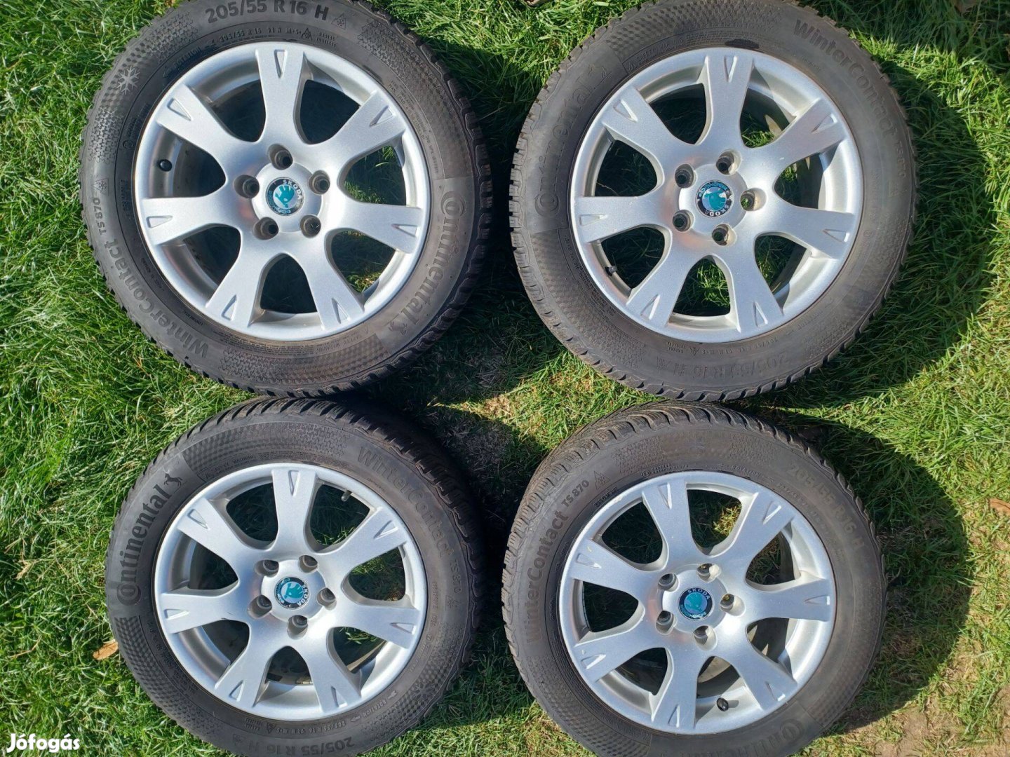 16 col 5x112 gyári Skoda alufelni téli gumival / Vw Seat Audi /