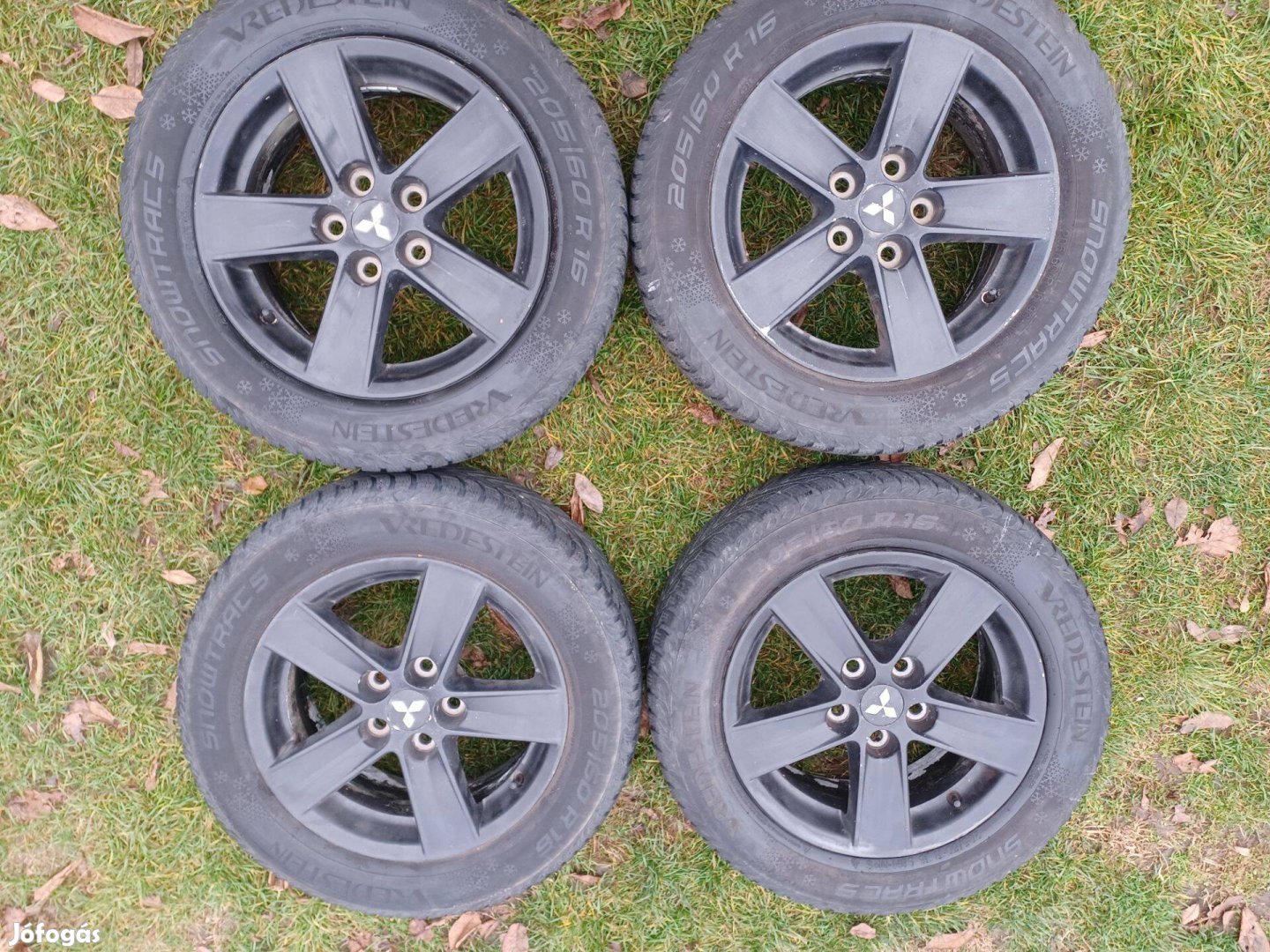 16 col 5x114,3 Mitsubishi alufelni téli gumi Kia Hyundai Mazda Toyota