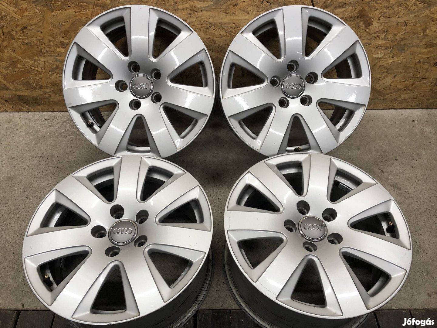 16 col Audi alufelni A4,A6, 16 colos 5x112