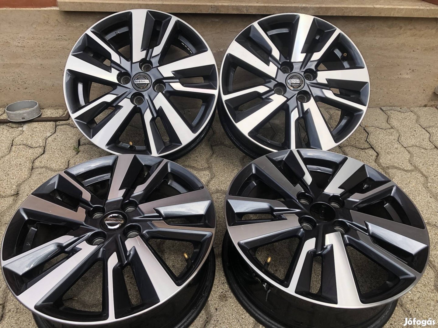 16 col Nissan Note alufelni 4x100 szenzoros 16 colos