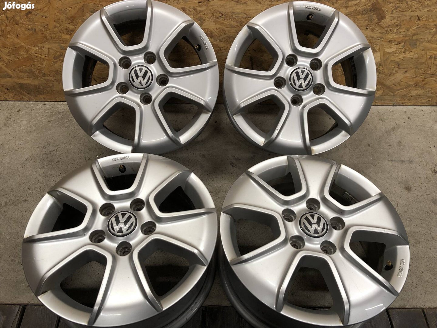 16 colos gyári VW Amarok alufelni 16 col 5x120