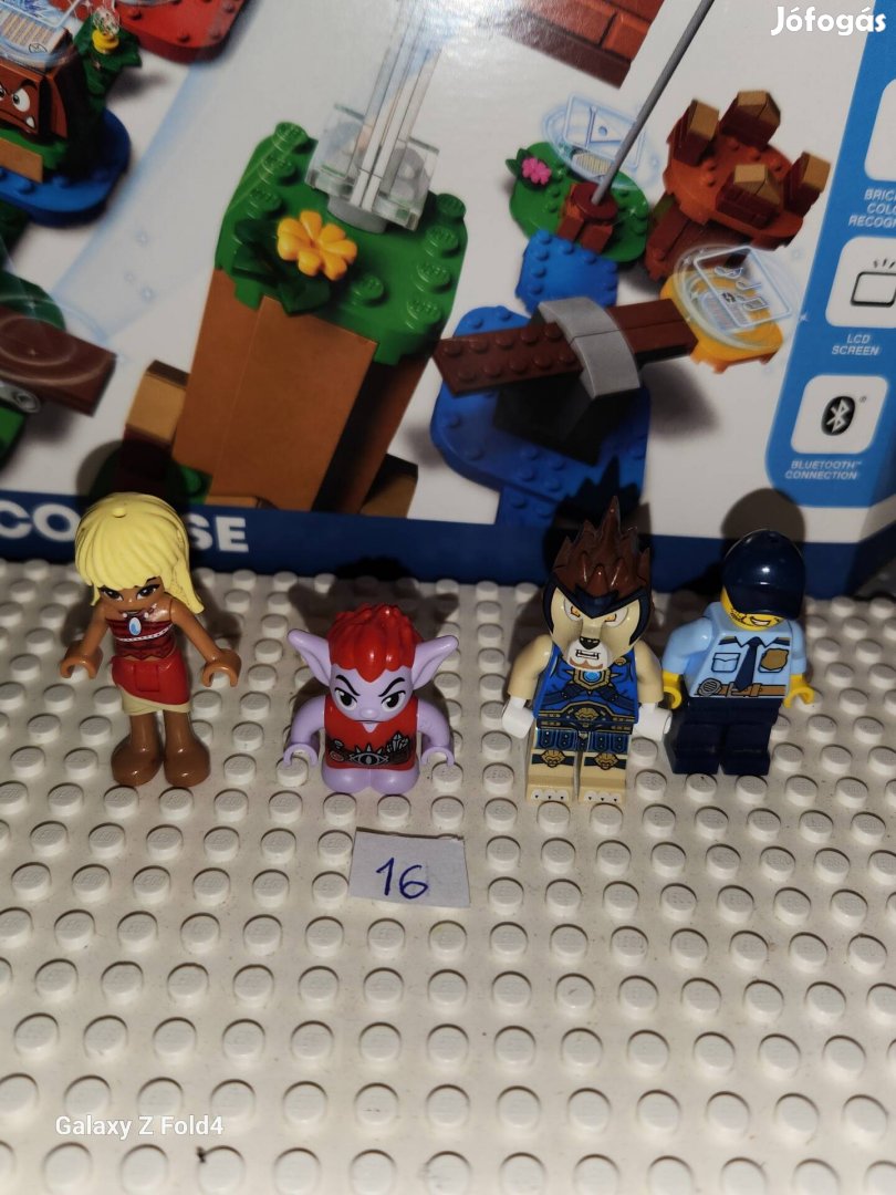 16 lego figurák nagyon olcson 