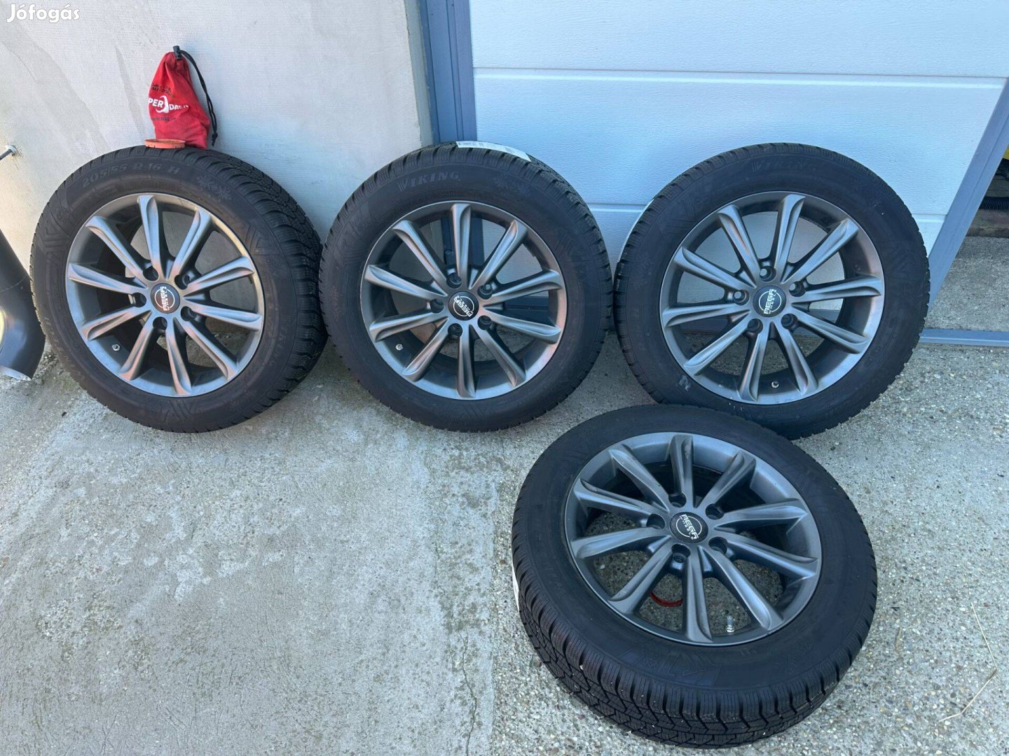 16-os 5x114.3 alufelni szett eladó téli gumival hyundai,kia