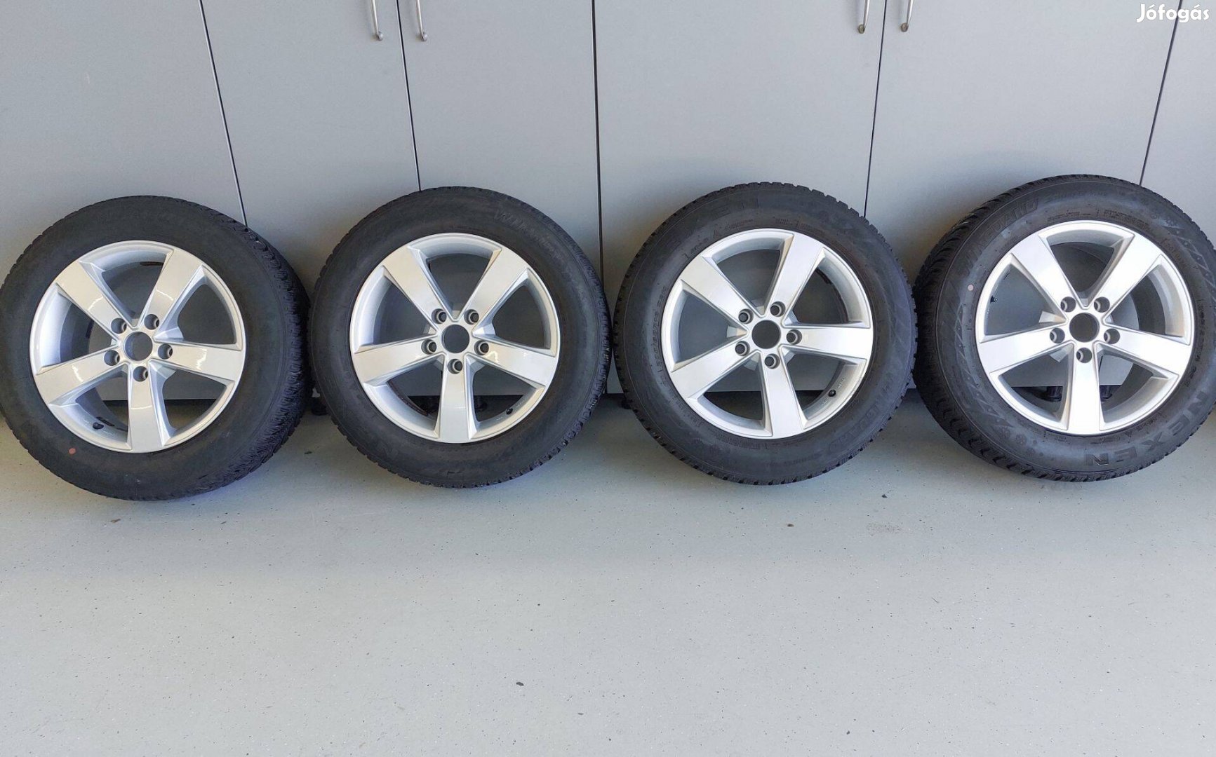 16-os 5x115 újszerű Chevrolet/Opel alufelni szett jó téli gumikkal
