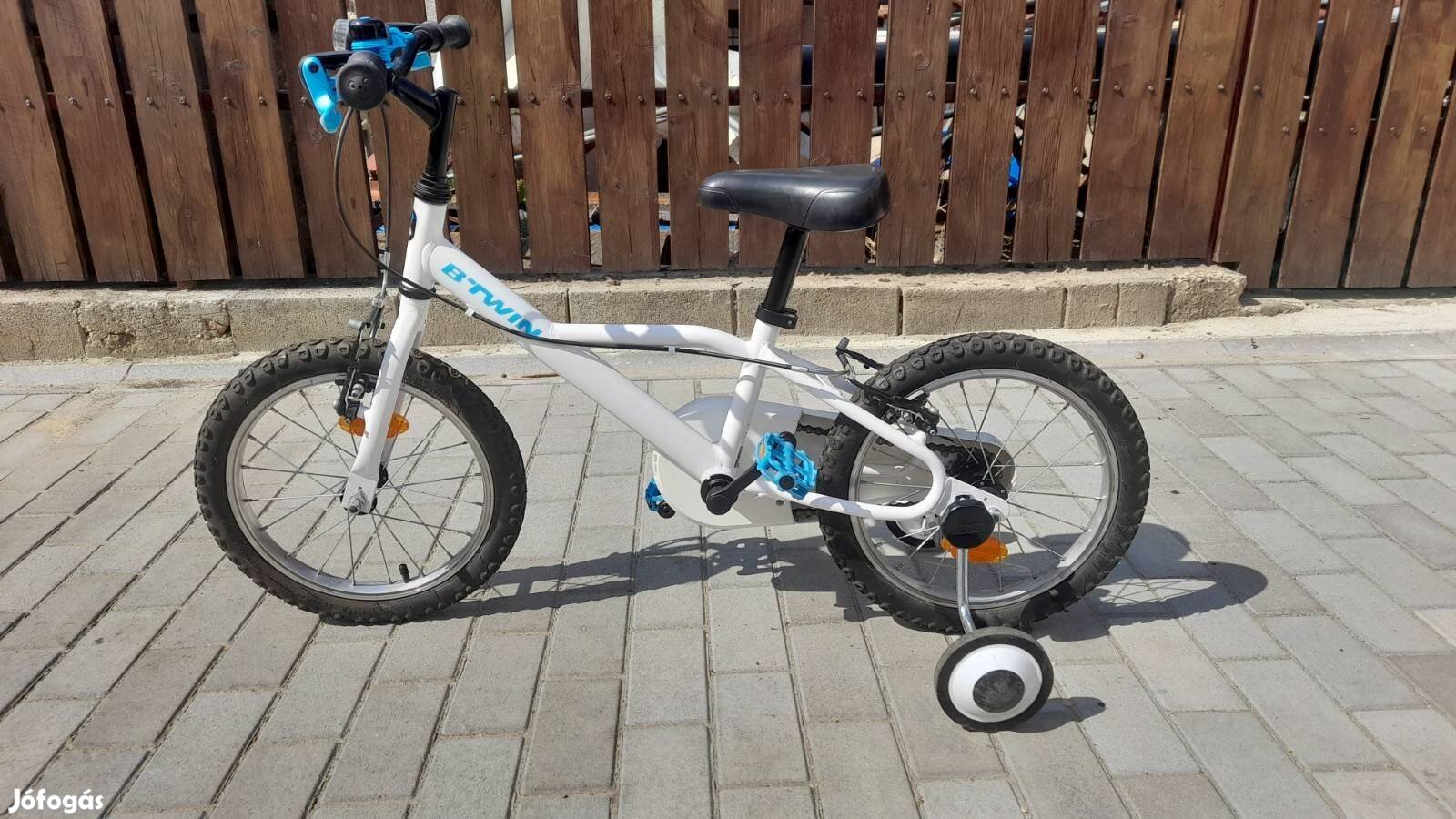 16-os Btwin gyerekbicikli eladó