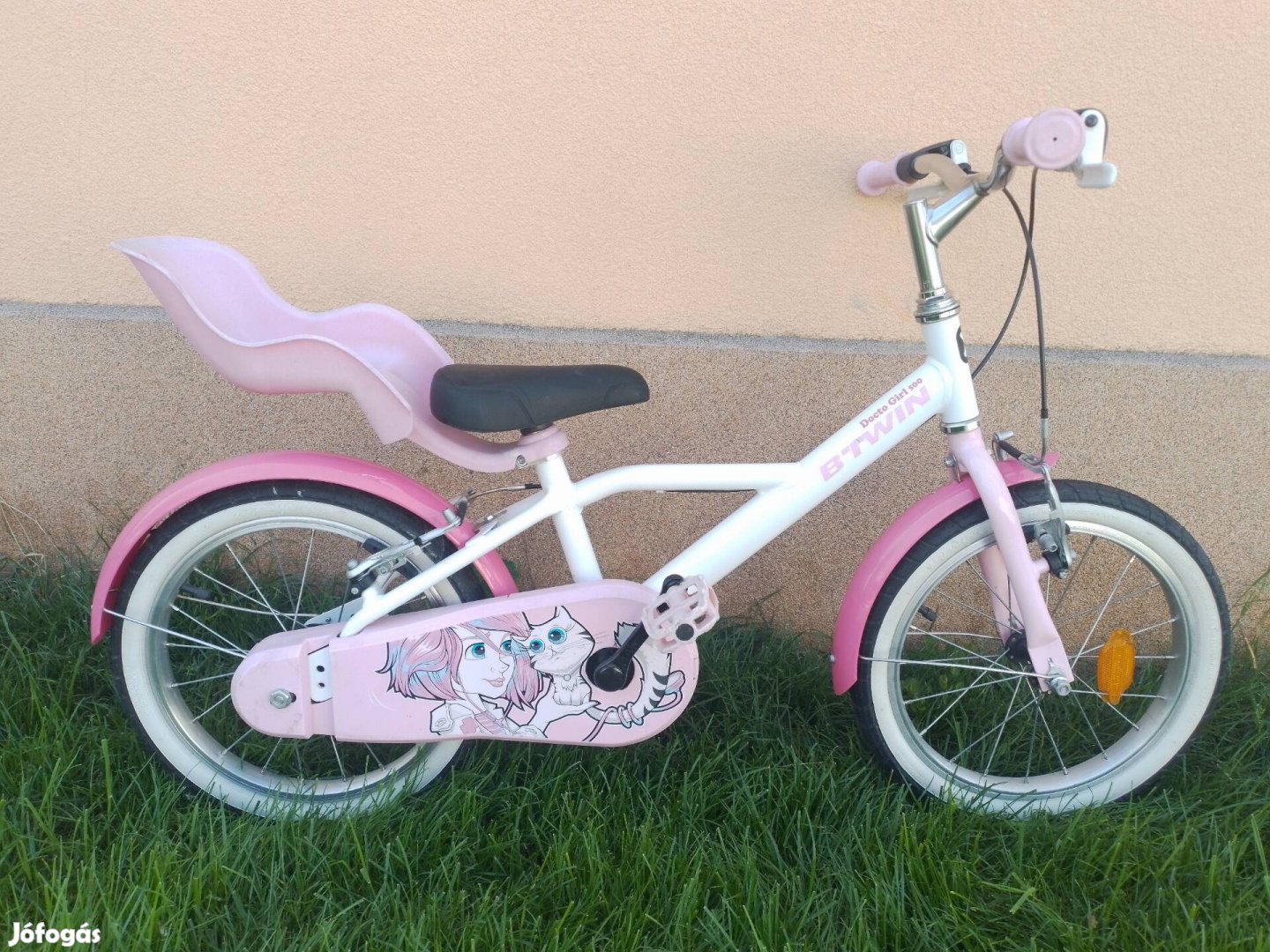 16-os Btwin kislány kerékpár jó állapotban. 