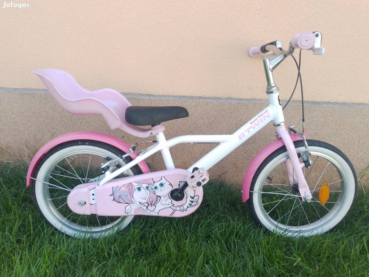 16-os Btwin kislány kerékpár jó állapotban. 