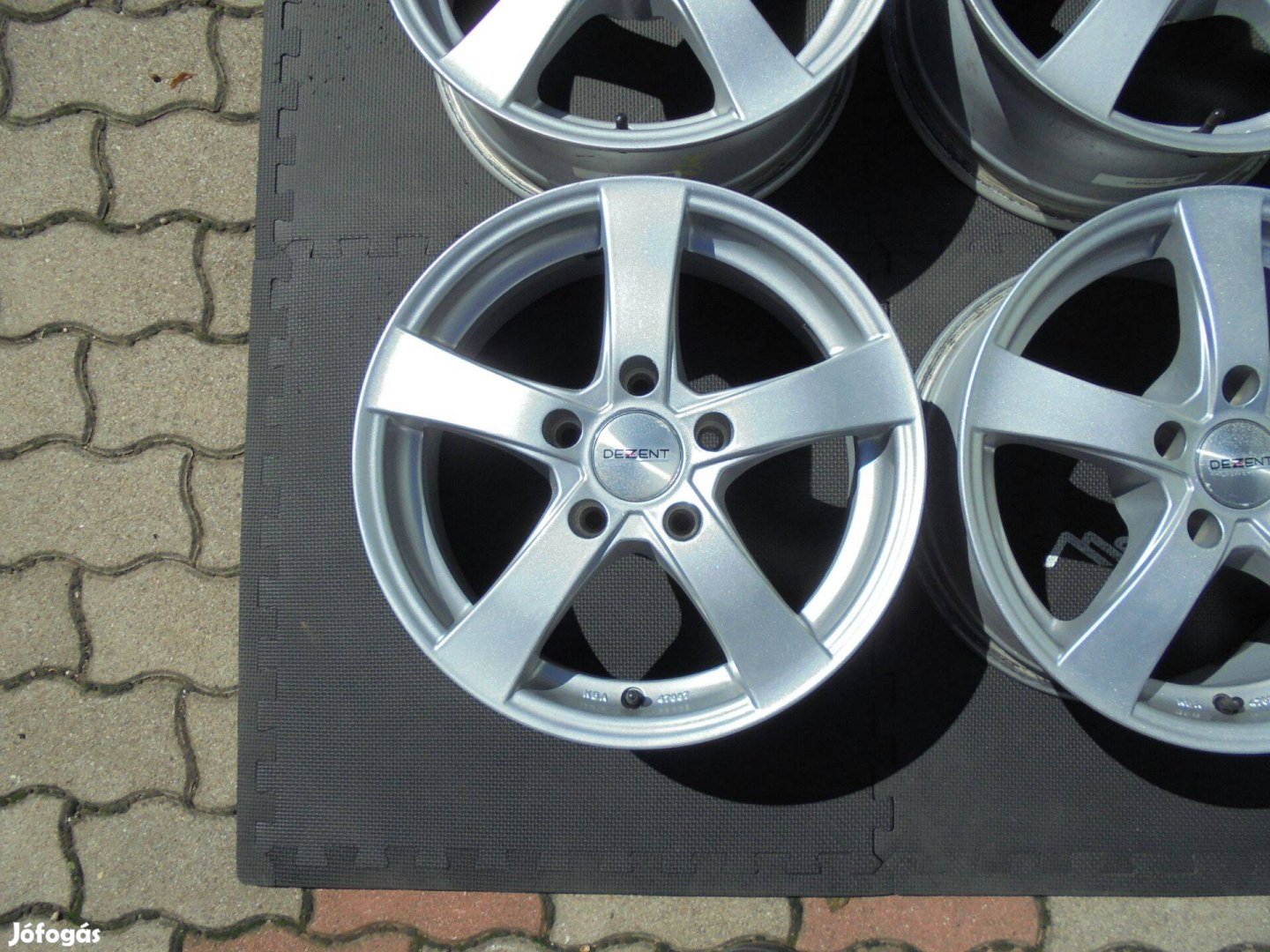 16-os Német alufelni