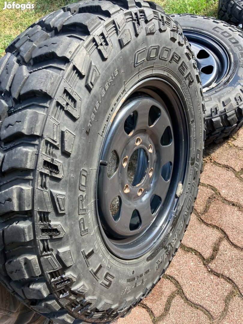 16-os Terepgumi acélfelnivel