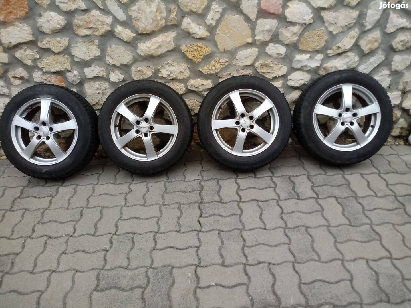 16-os alufelni téli gumival