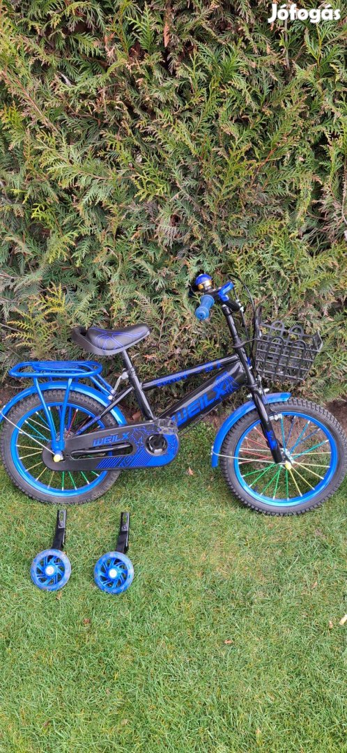 16-os méretű kisfiú kerékpár