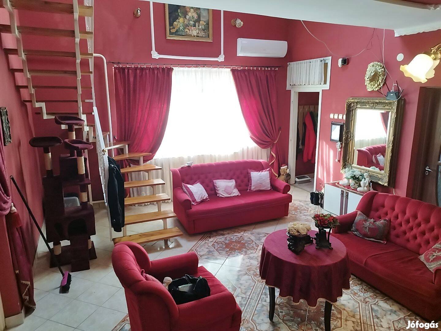 172 nm-es, nappali 4 szobás családi ház Oroson!