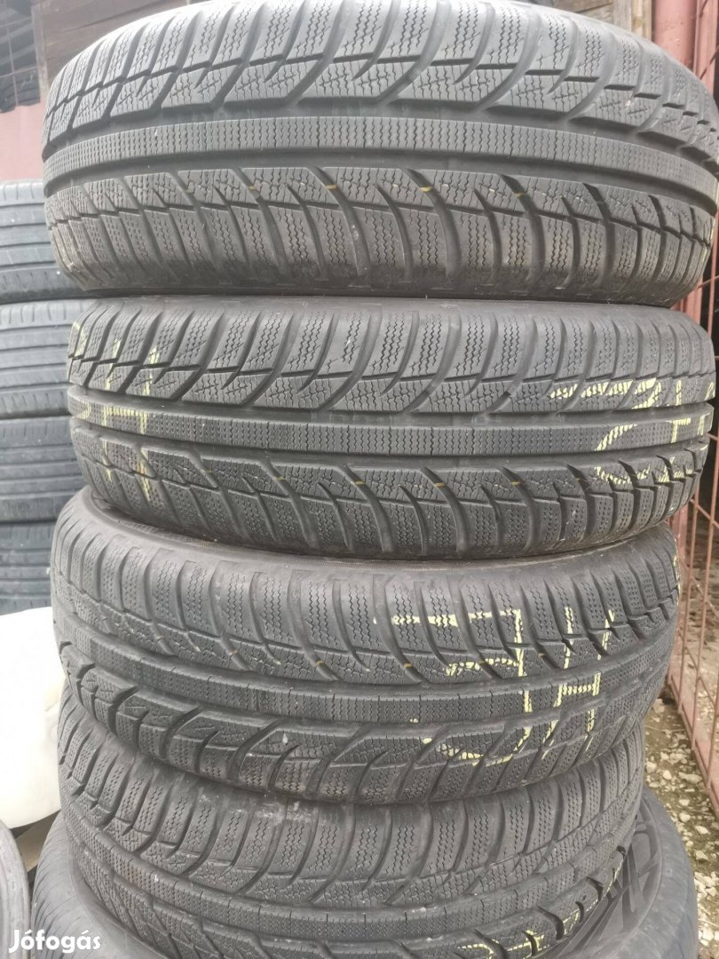 175/60R16 Toyo használt téli gumi