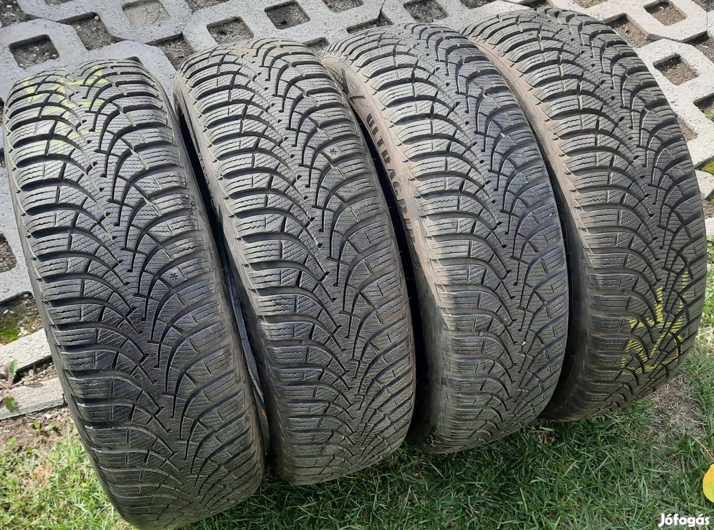 175/60 R15 Goodyear Téli gumik