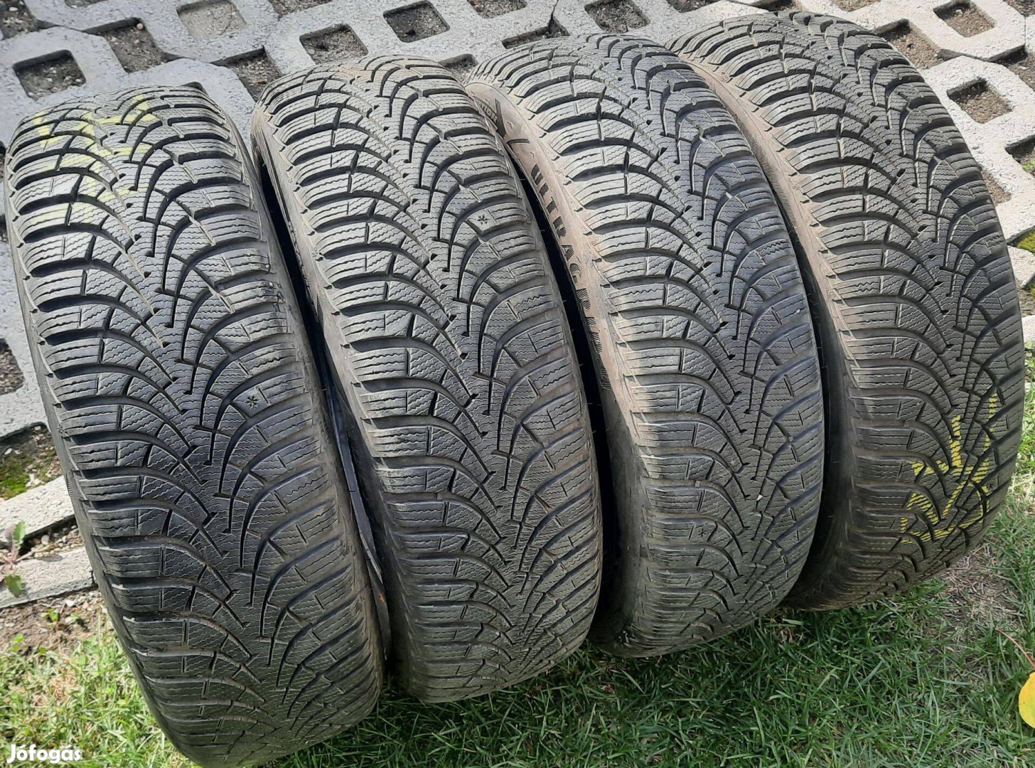 175/60 R16 Goodyear Téli gumik