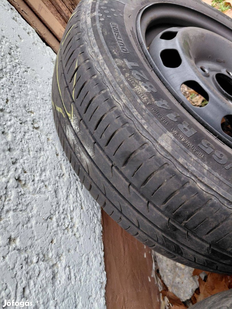 175/65R14 Kumho ecowing nyárigumi garnitúra lemezfelnivel eladó!