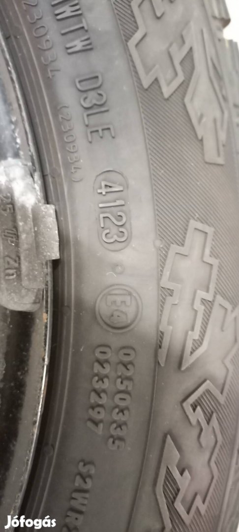 175/65R15 Continental téligumi szett Toyota felnin