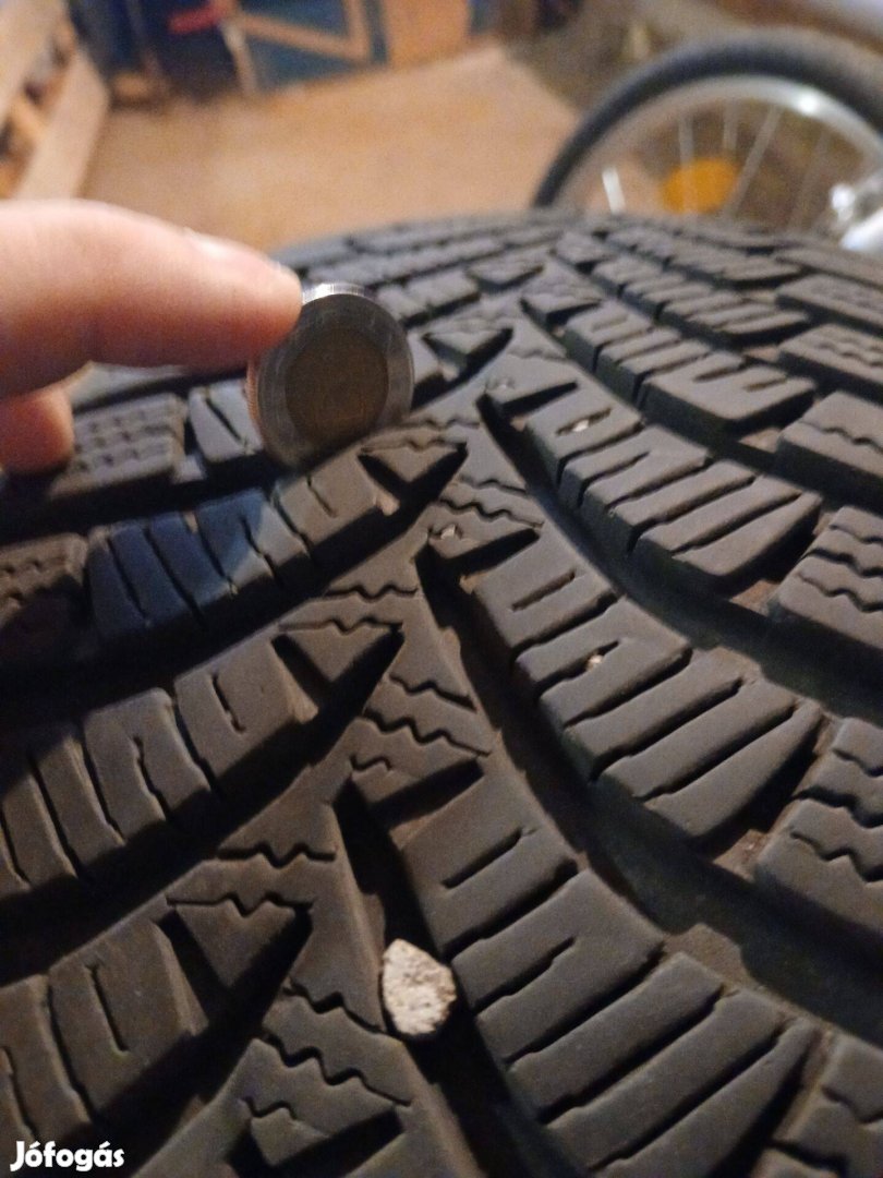 175/65R15 Hankook téli gumi eladó