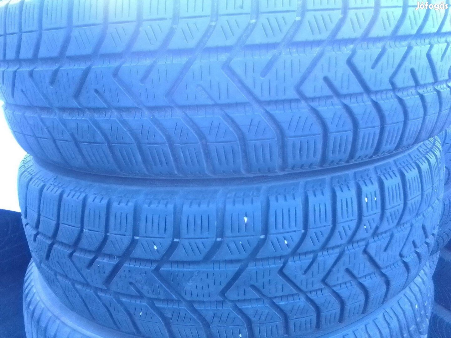 175/65R15 Pirelli téli gumi 2 db