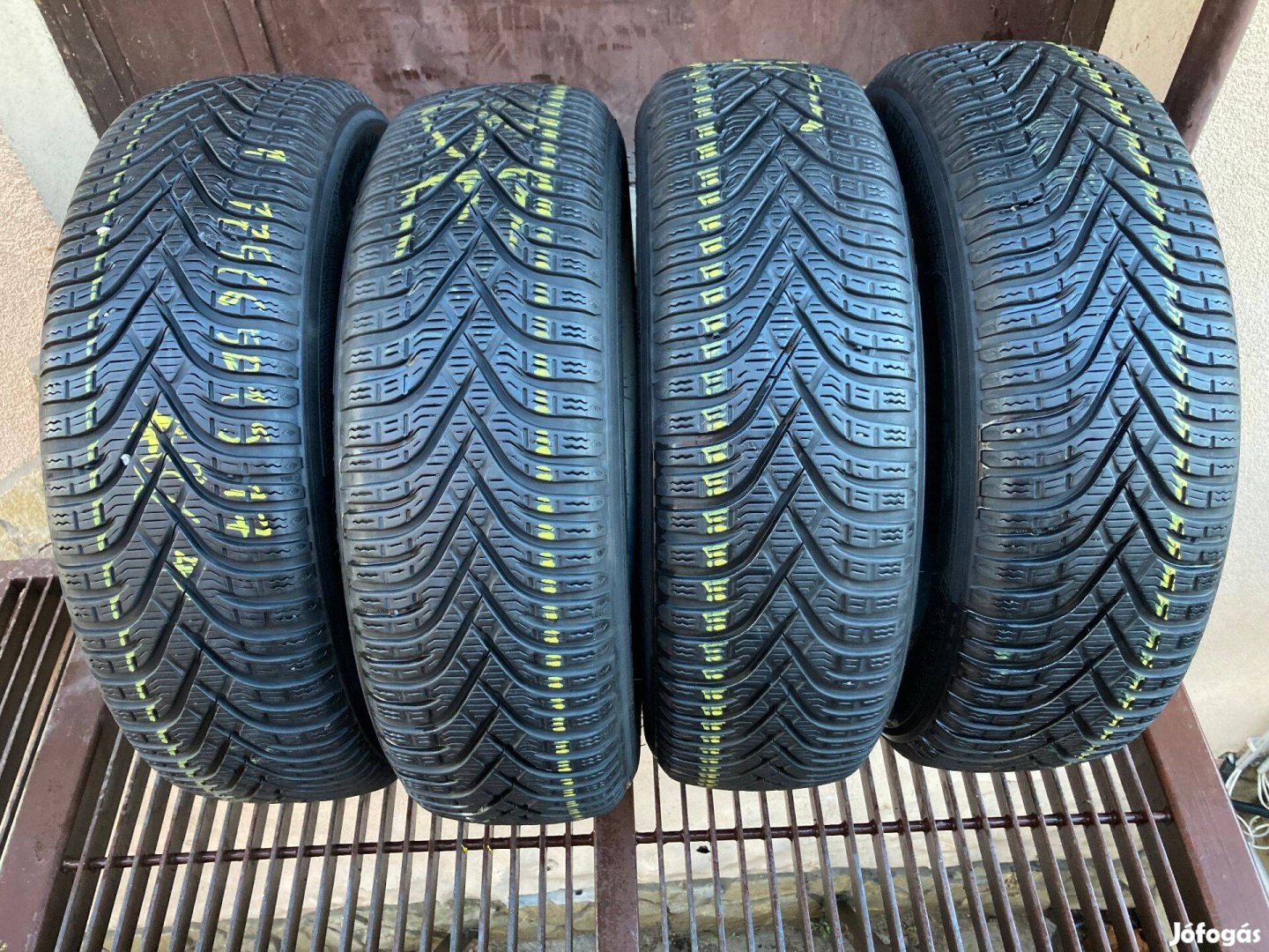 175/65R15" használt Kleber téli gumi