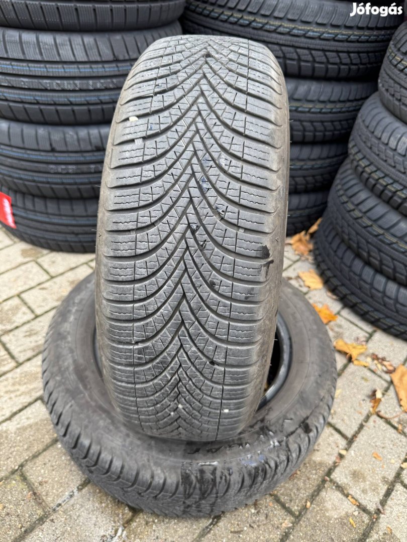 175/65 R14 Debica használt négyévszakos gumi. 