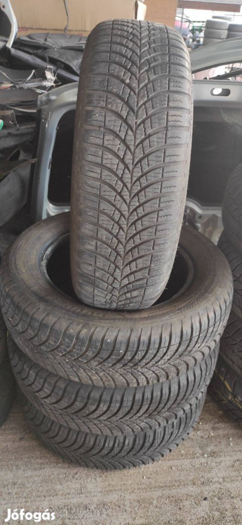 175/65 R14 Téli Gumi Goodyear