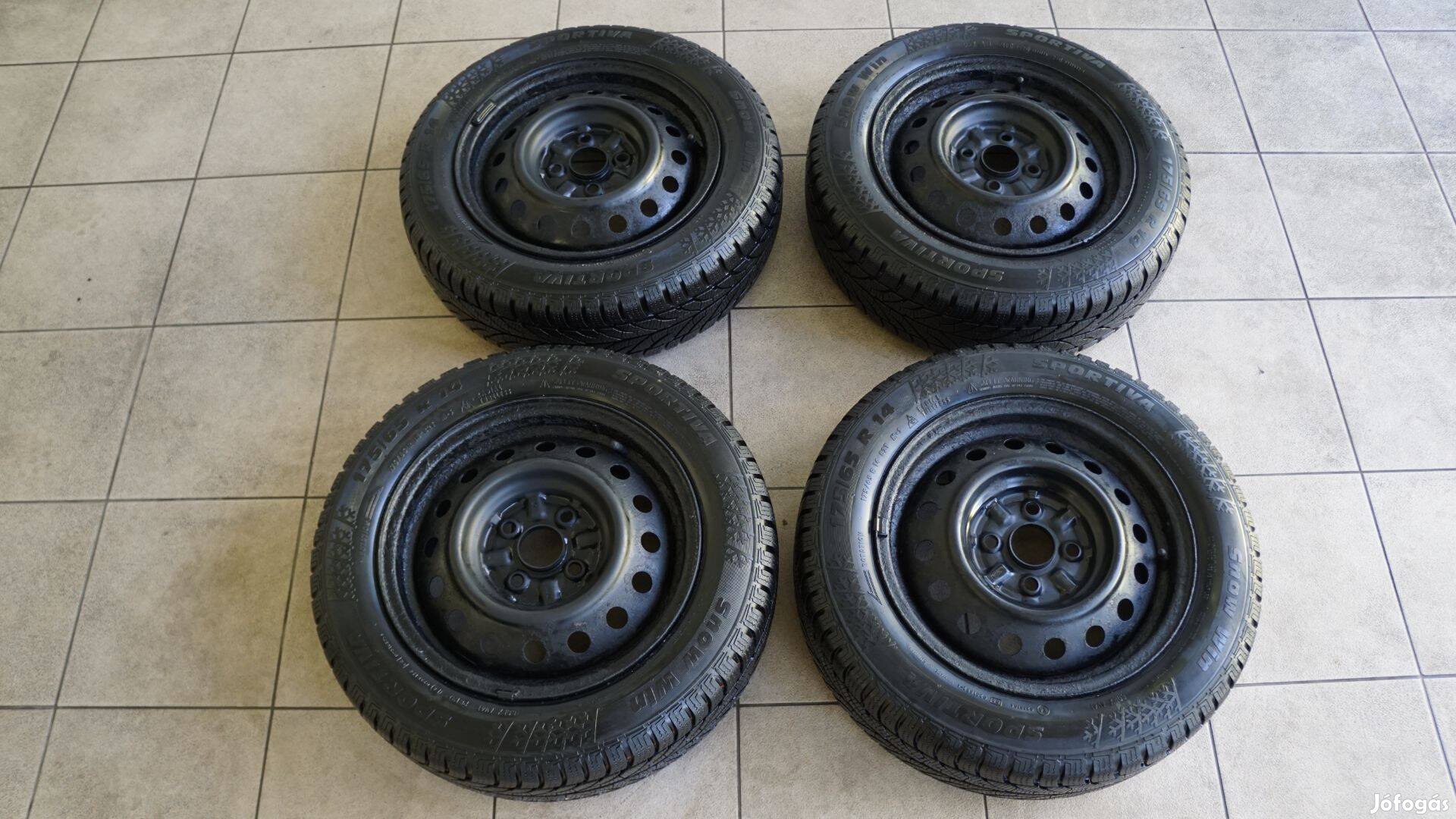 175/65 R14 Toyota Yaris téli gumik lemez felnin