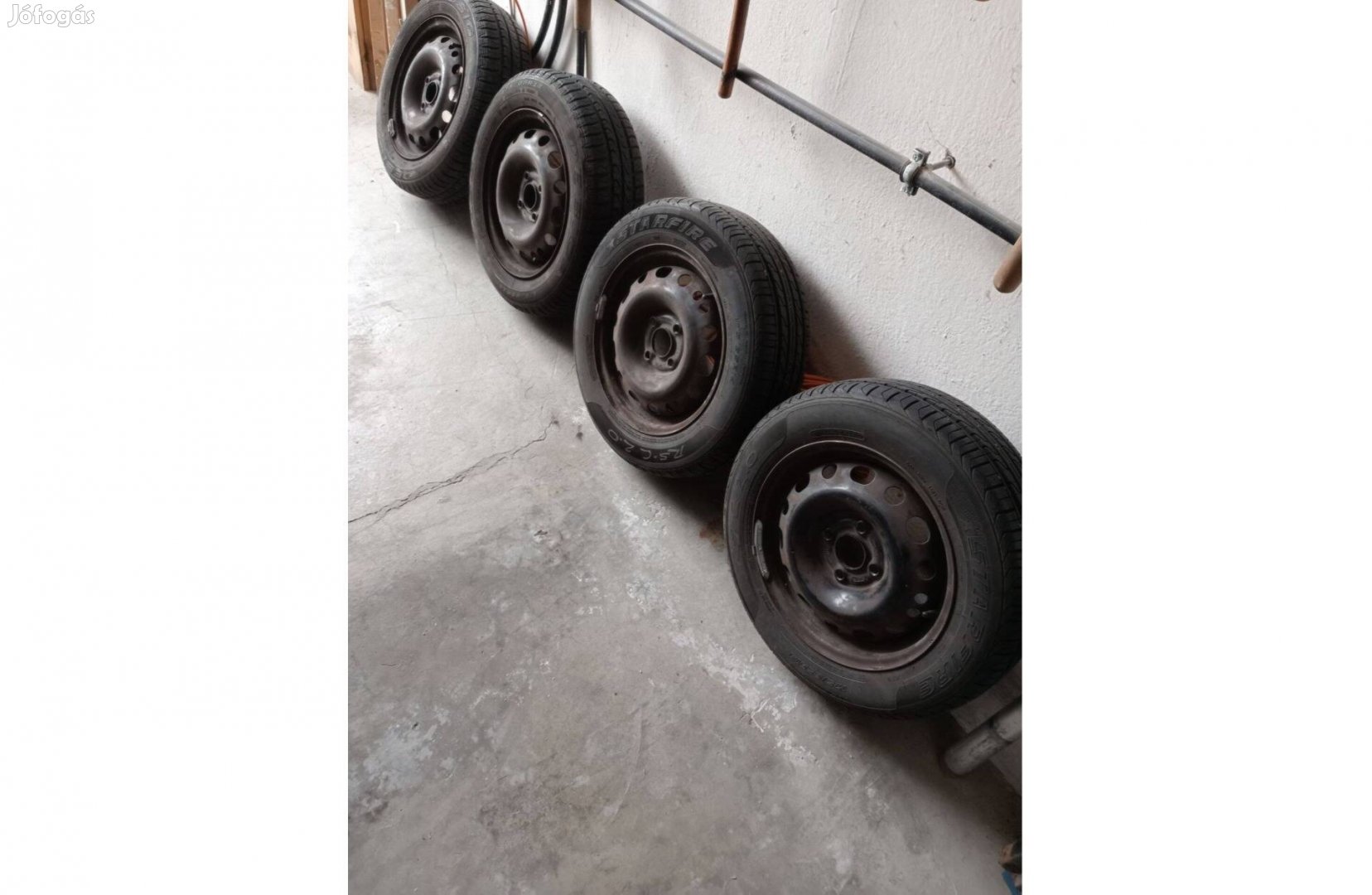 17565 R14 felnire szerelt nyári gumi garnitúra
