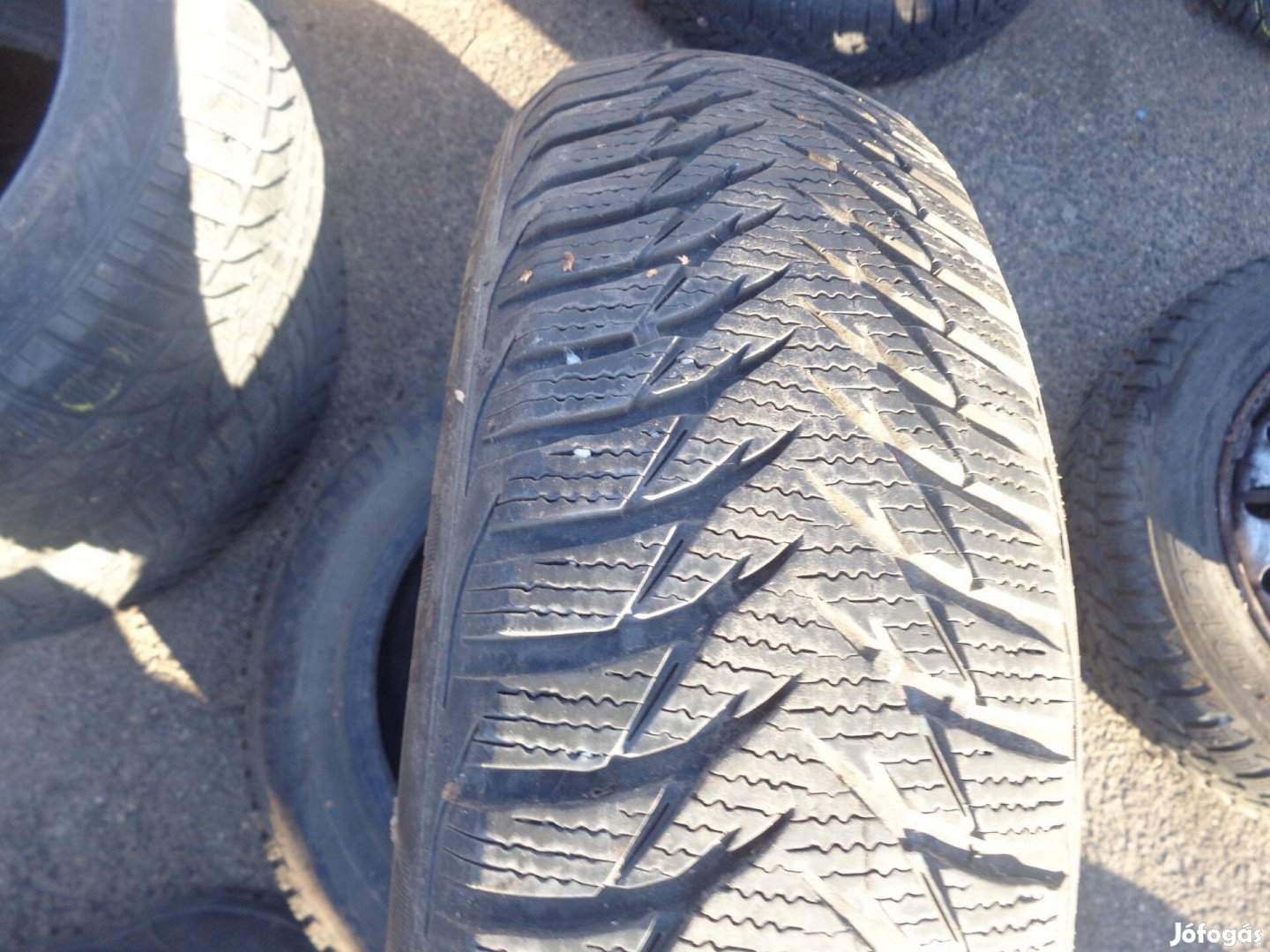 175 65 R15 88T Goodyear téli gumi