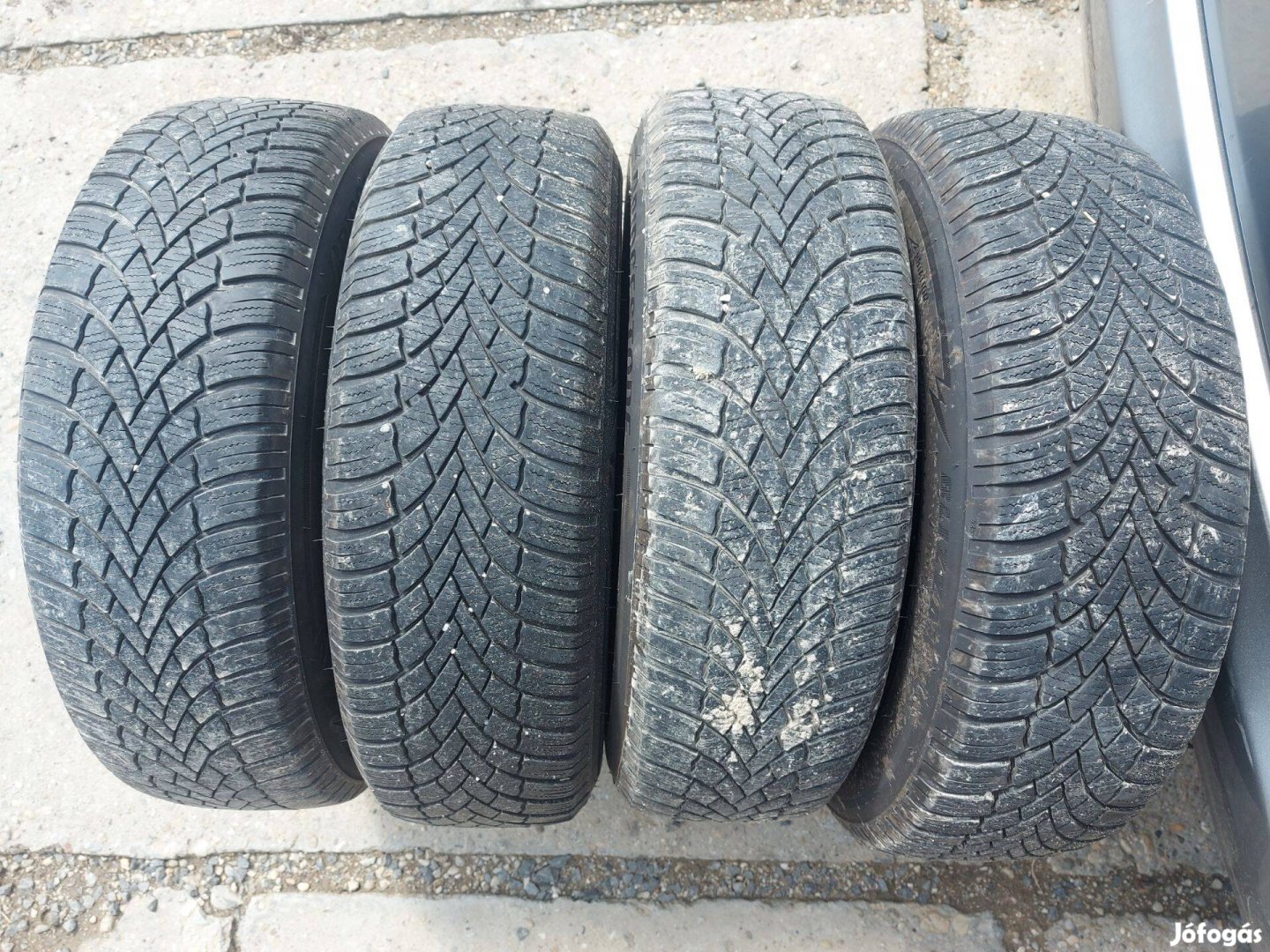 175/65 R15 Bridgestone téli gumi garnitúra eladó 2021