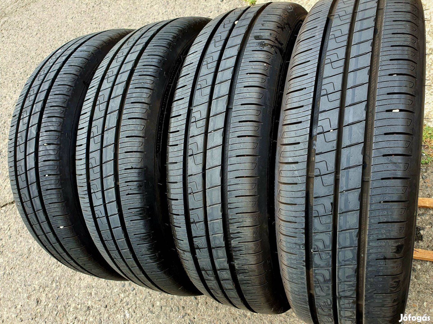 175/65 R17 - Goodyear Efficientgrip (BNB)