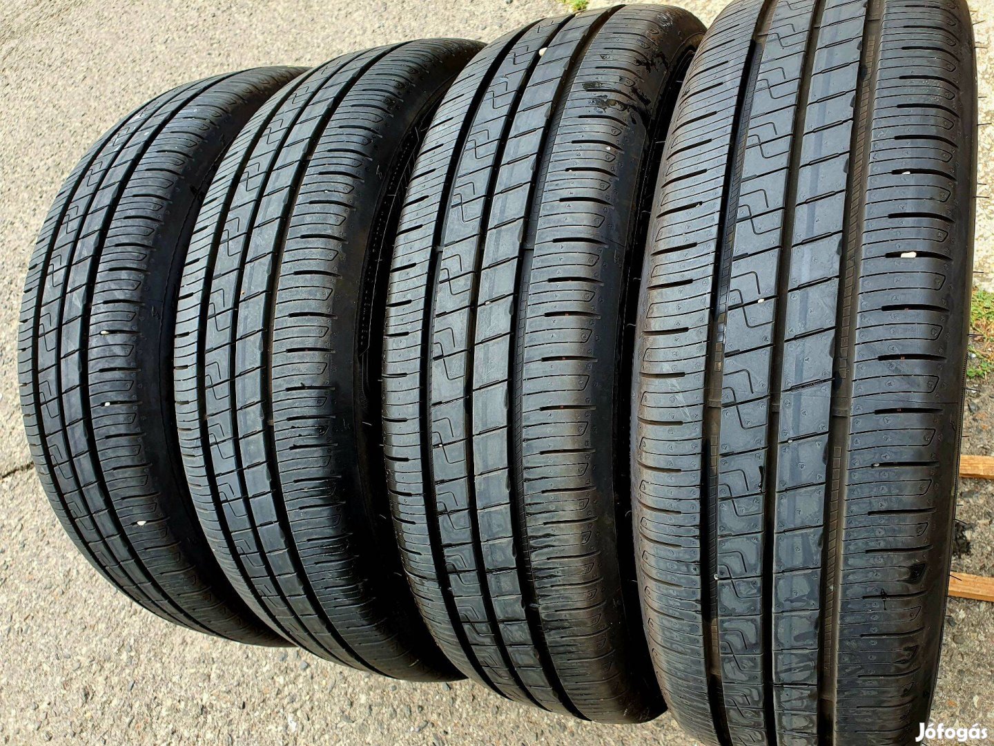 175/65 R17 - Goodyear Efficientgrip - (BNB)