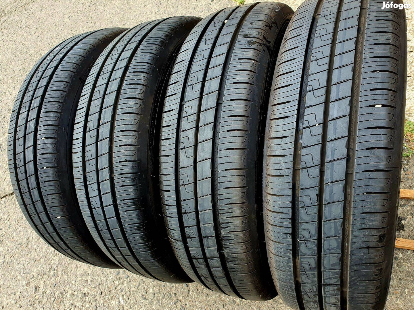 175/65 R17 - Goodyear Efficientgrip - (BNB)