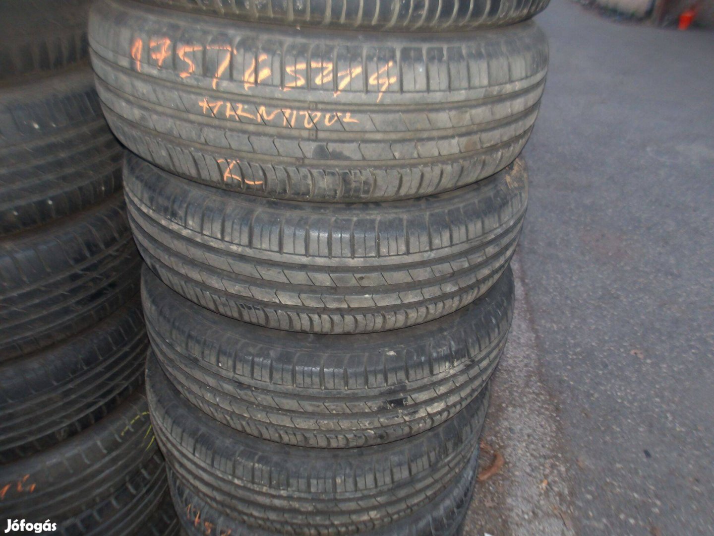 175/65r14 Hankook nyári gumi ajándék szereléssel